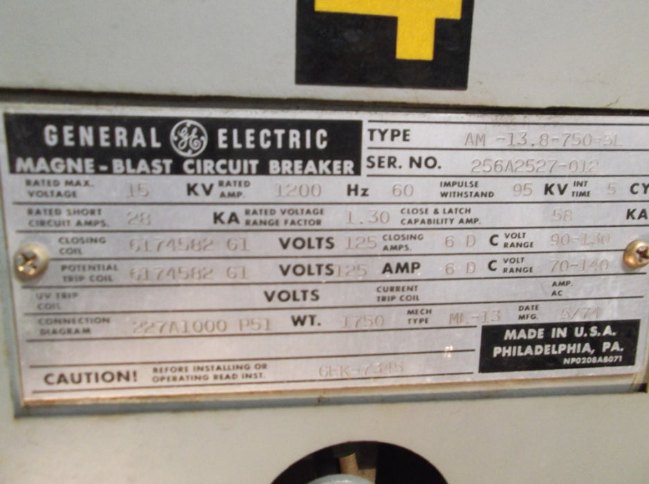 AM13.8-750-5L General Electric Magne-blast Circuit Breaker